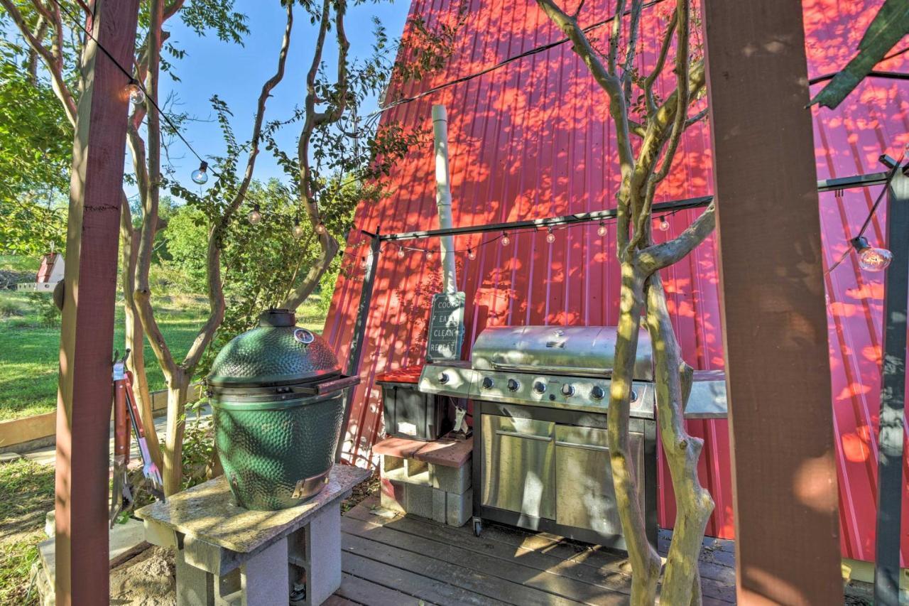 Charming Lake Creek Cabin With Pool Access And Decks Granbury Exterior photo